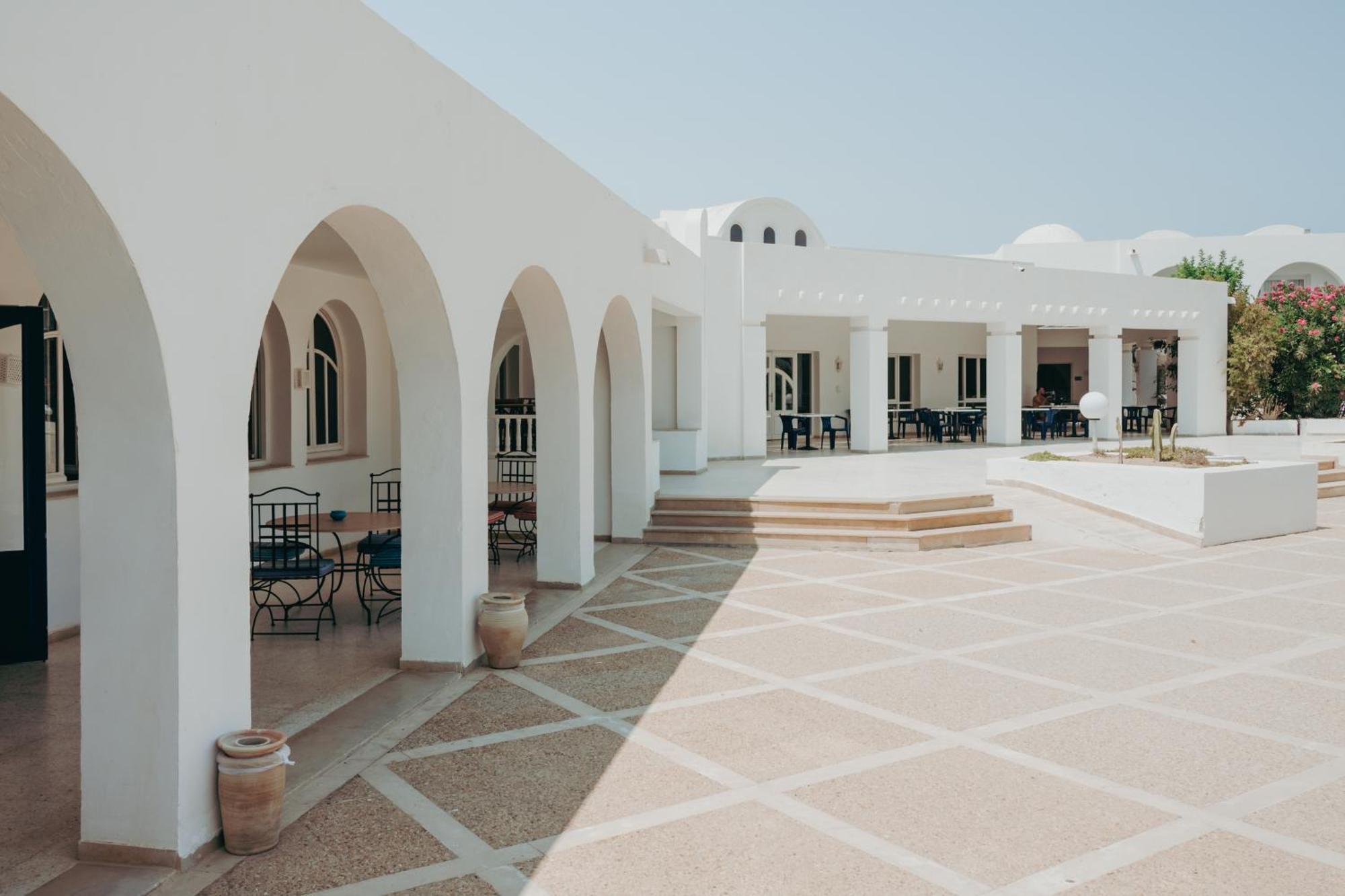 Hotel Bougainvillier Djerba تاجورميس المظهر الخارجي الصورة